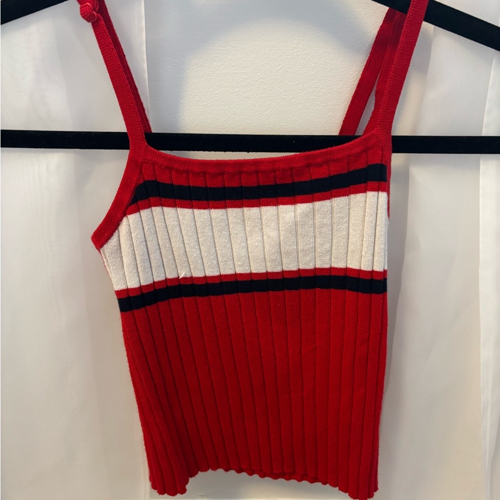 XS RED TANK